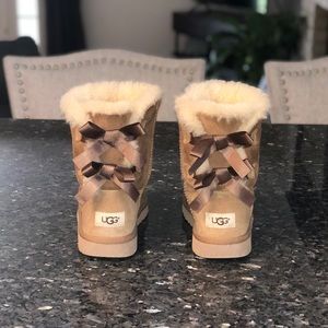 Kids Bailey Bow Uggs